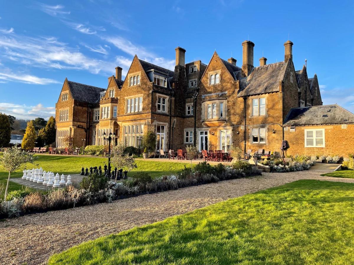 Hotel Hartsfield Manor Dorking Exterior foto