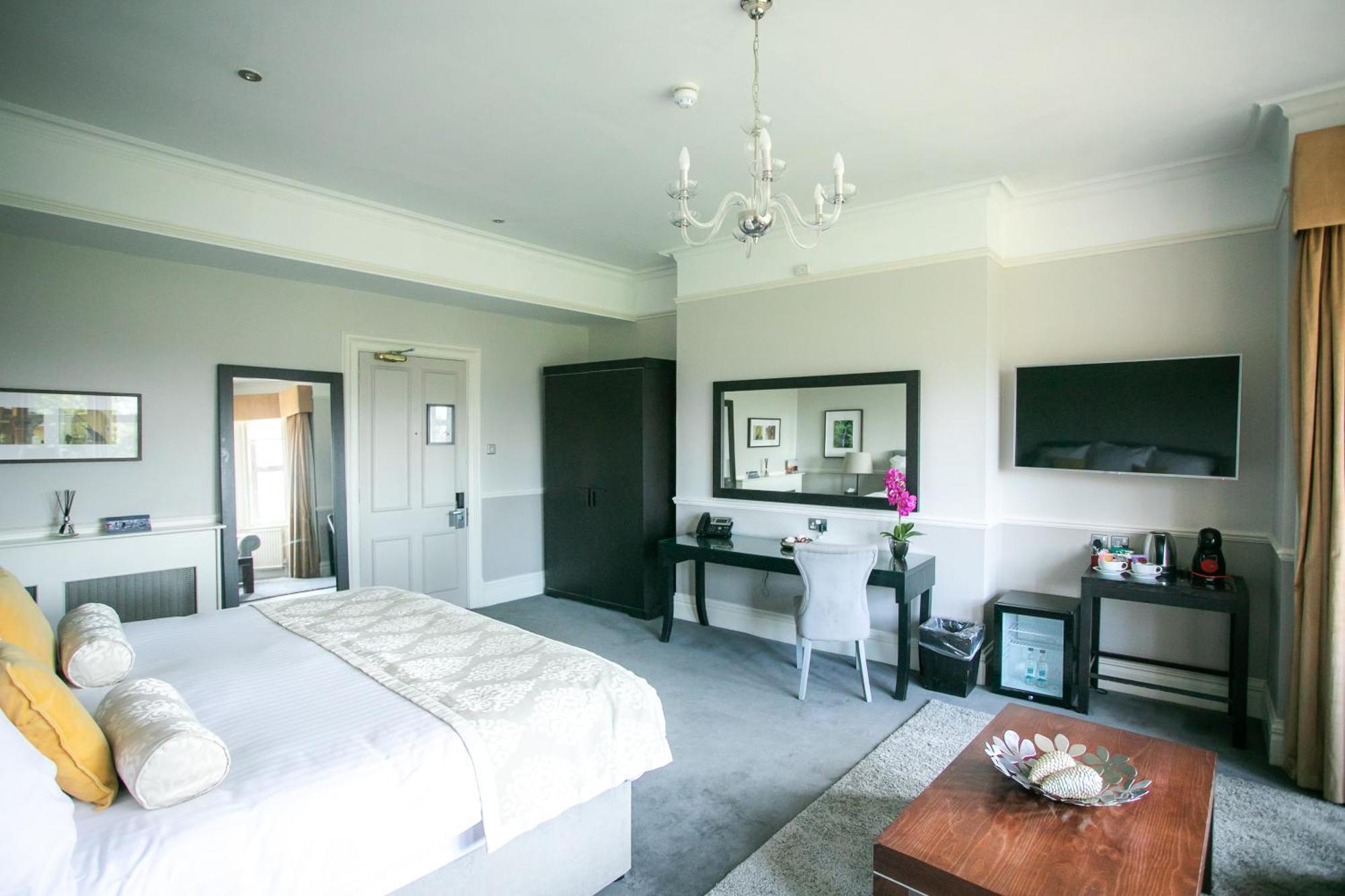 Hotel Hartsfield Manor Dorking Zimmer foto