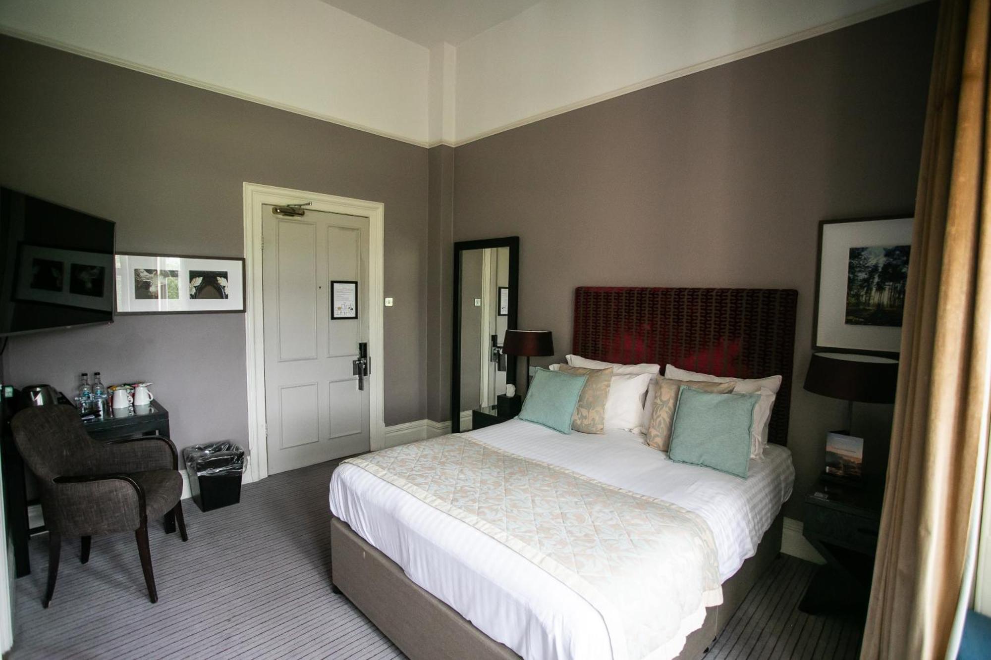 Hotel Hartsfield Manor Dorking Zimmer foto