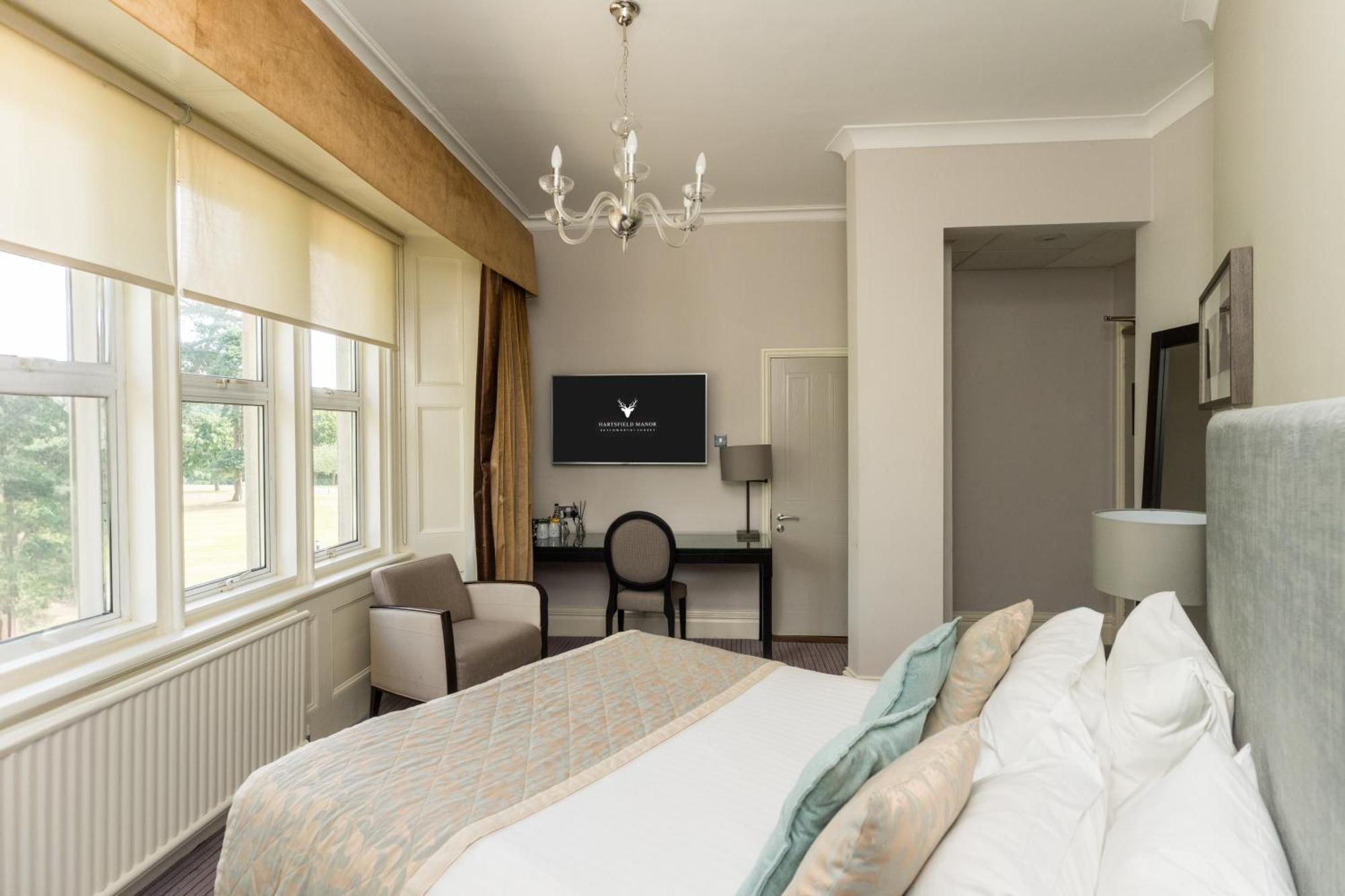 Hotel Hartsfield Manor Dorking Exterior foto